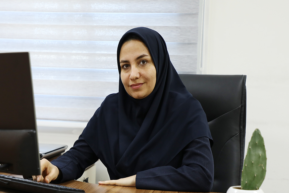 ّFatemeh  Esmaeilpour