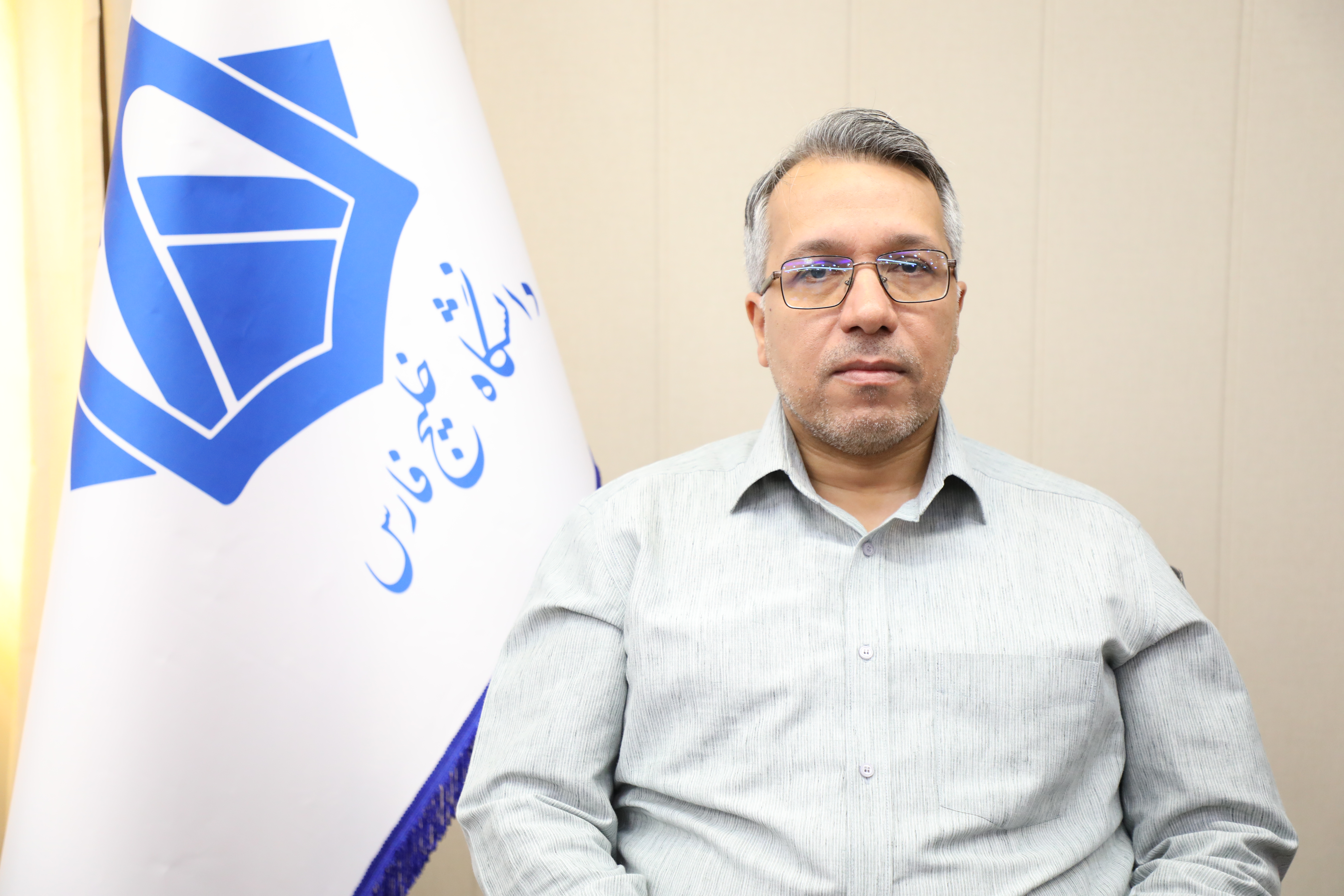 احمد کشاورز