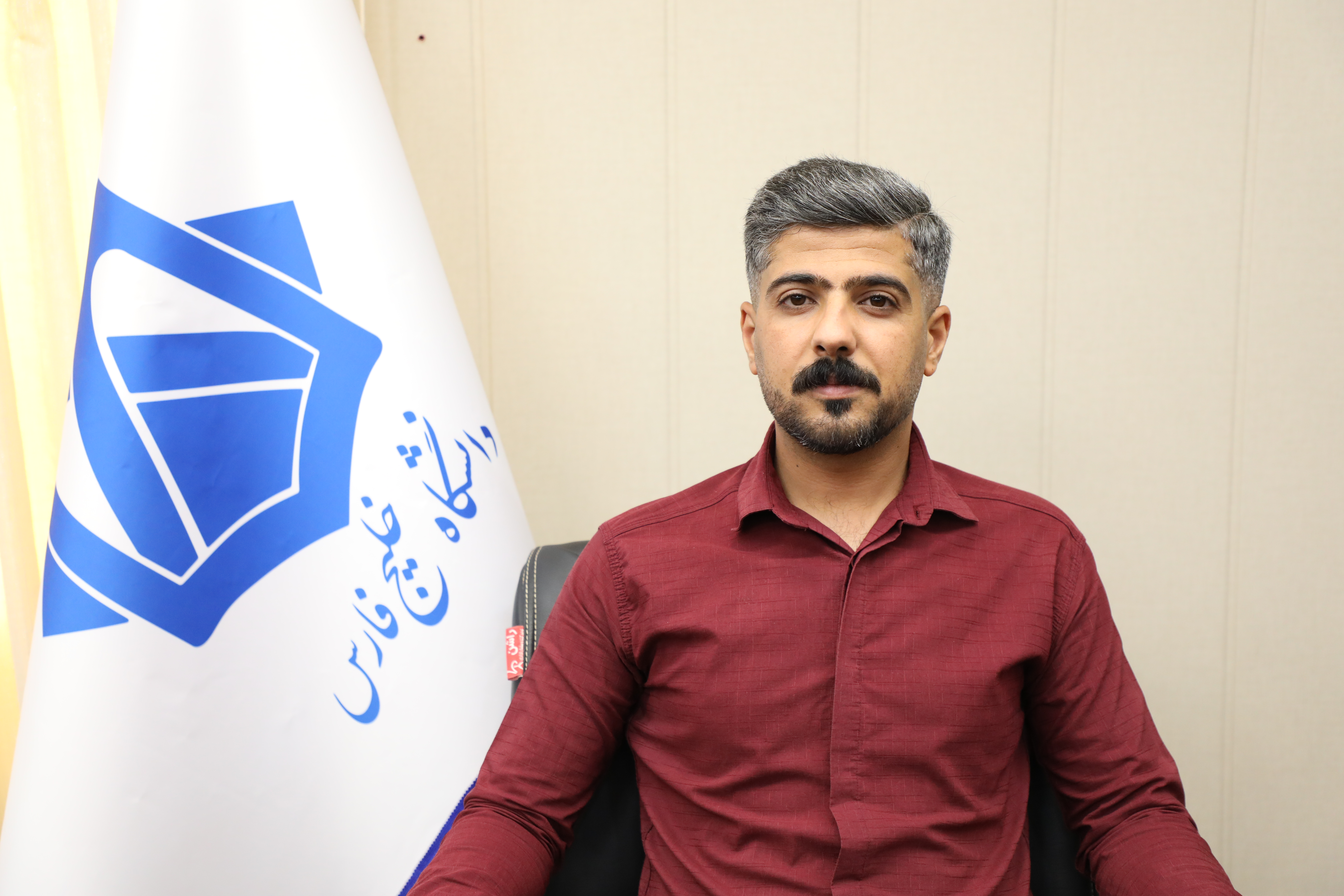سيروس جوکار