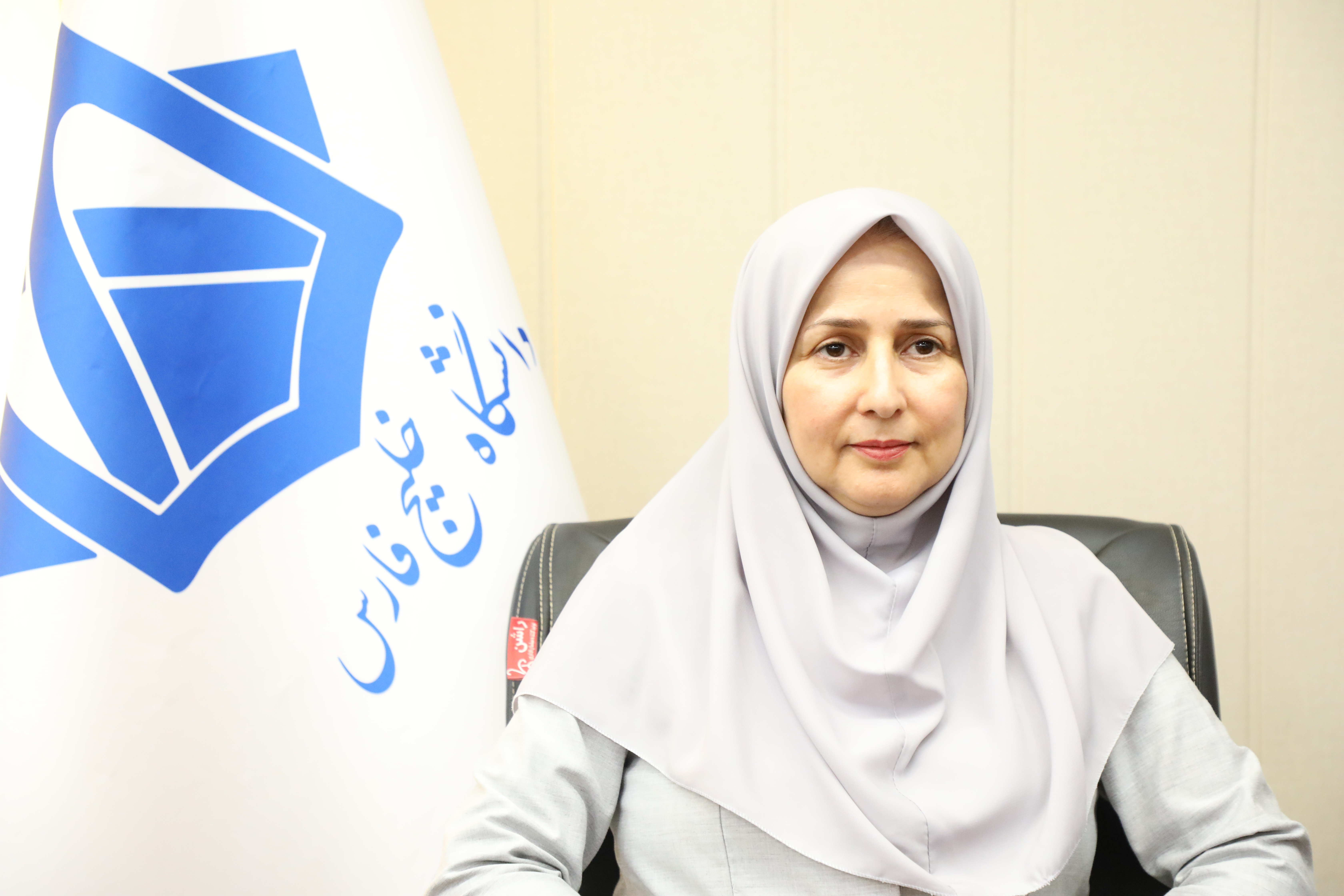 سیده زحل قانعیان