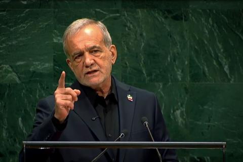 استاد دانشگاه: رئیس جمهور مواضع حقوقی گفت و گو بر پایه برابری را در سازمان ملل مطرح کرد