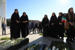 در ایام الله دهه فجر قبور شهدا دانشگاه خلیج فارس عطرافشانی شد