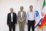 آیین معارفه رئیس دانشکده نفت، گاز و پتروشیمی و تکریم رئیس پیشین این دانشکده برگزار شد